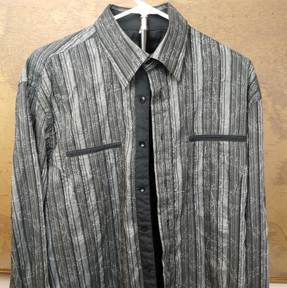 Neo men's button down shirt